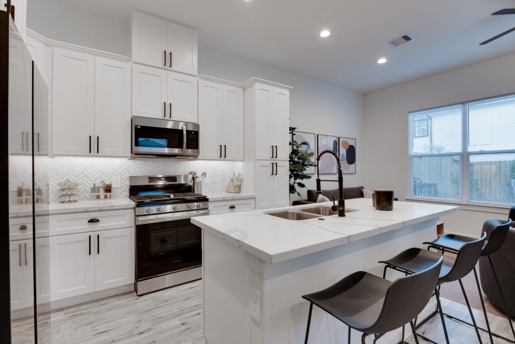 Copy of DSC 3722 ZAC