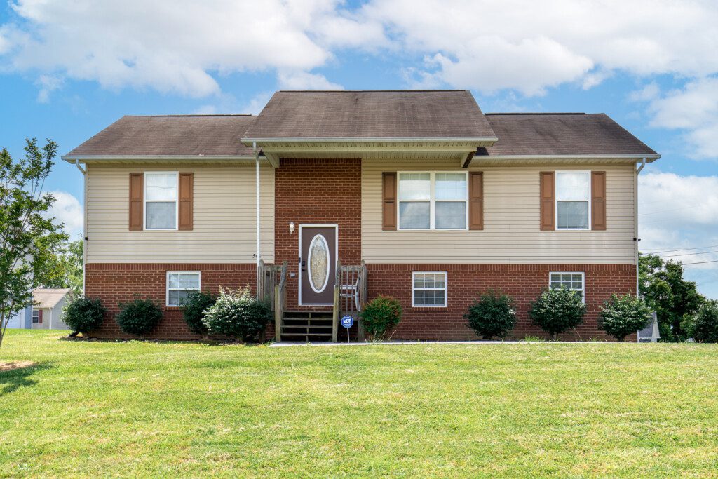 An Airbnb home near Douglas Lake in Dandridge, TN.