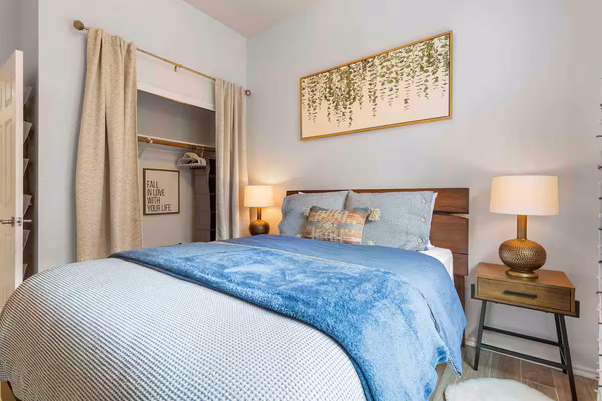 7380088e d396 4e16 81f9 b1e01f2ca149