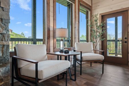 rooftop retreat gatlinburg lounge chairs